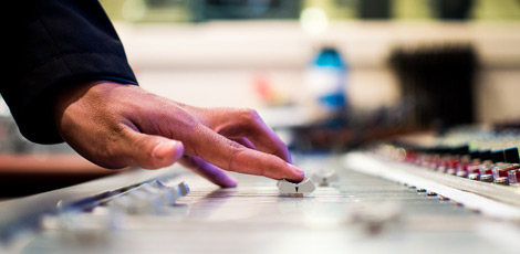 不黑号的电话验证码轰炸平台